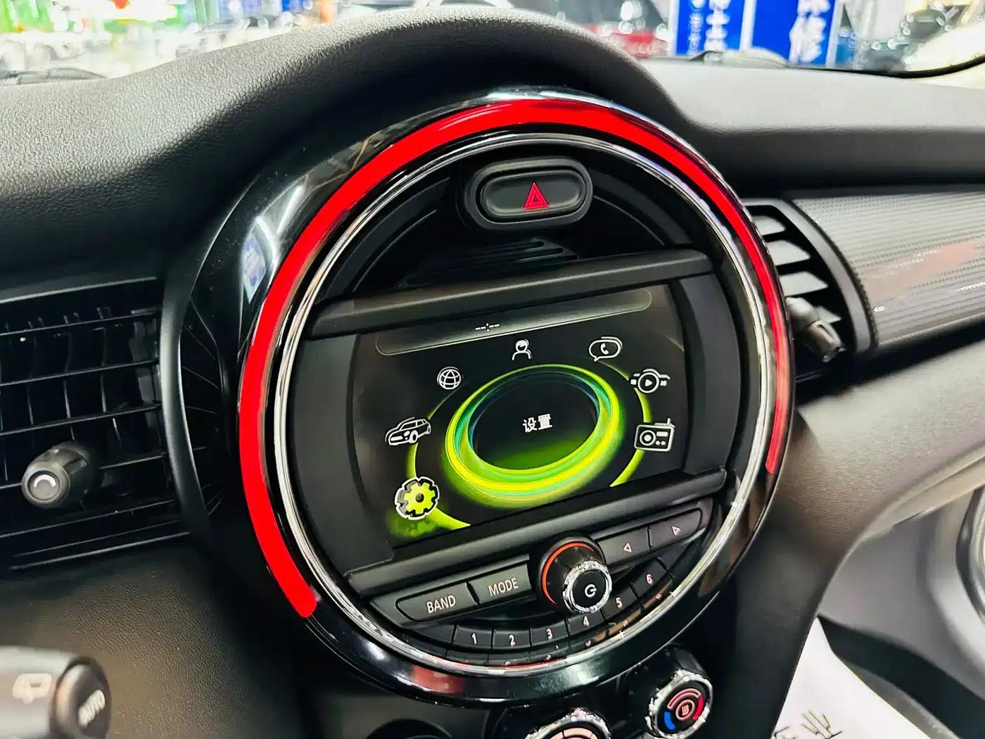 2016 MINI 1.5T COOPER — миниатюра 29