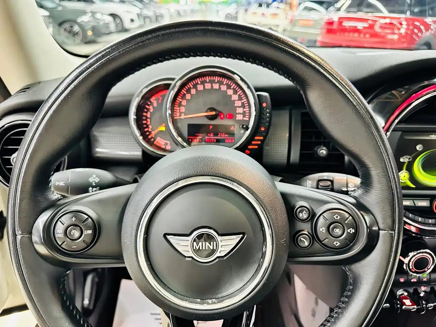 2016 MINI 1.5T COOPER — миниатюра 37