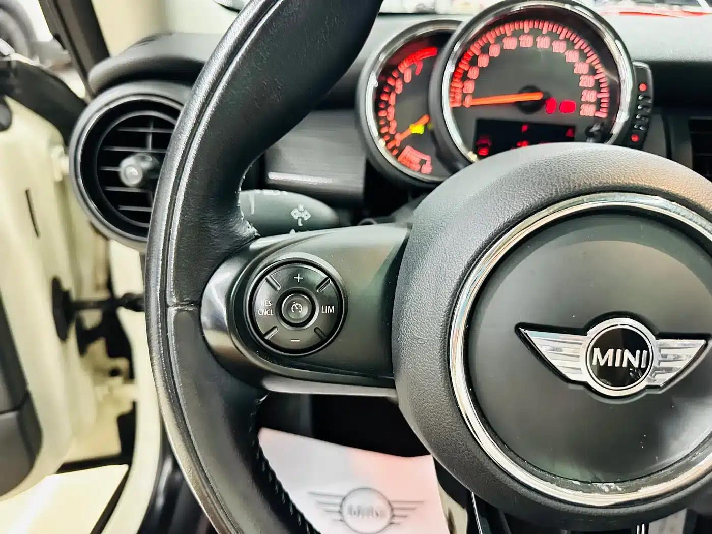 2016 MINI 1.5T COOPER — миниатюра 40