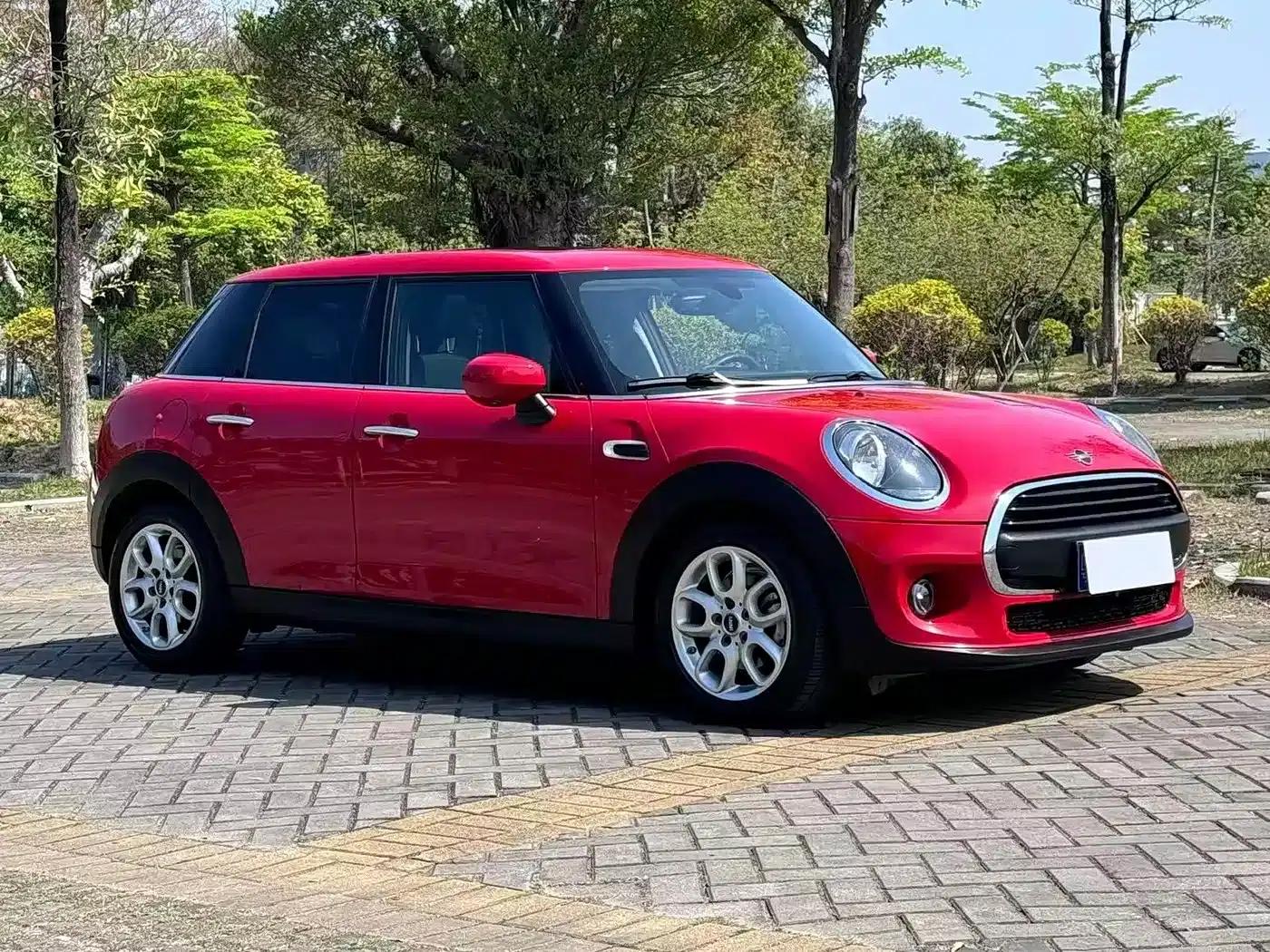 2018 MINI 1.5T ONE 5-Door Edition — миниатюра 3