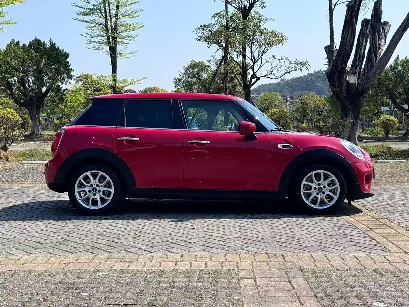 2018 MINI 1.5T ONE 5-Door Edition — миниатюра 4
