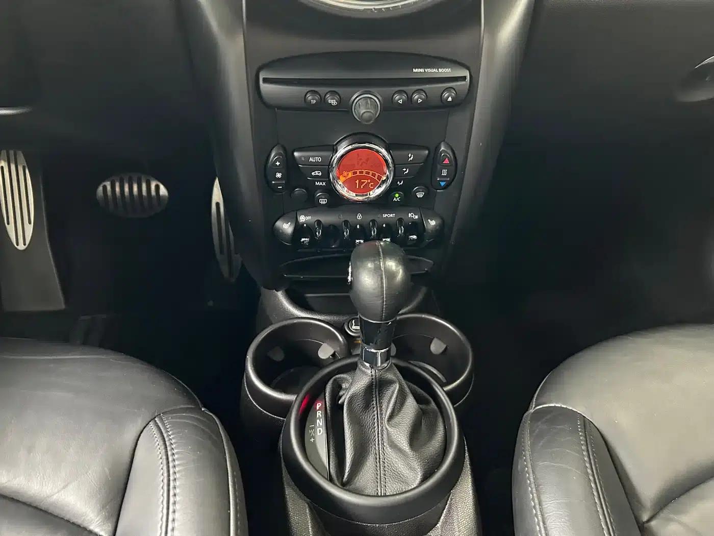 MINI COUNTRYMAN 2011 1.6T COOPER S ALL4 — миниатюра 11