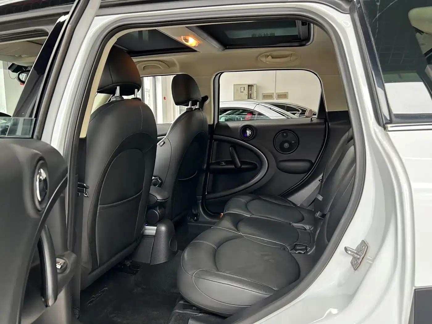 MINI COUNTRYMAN 2011 1.6T COOPER S ALL4 — миниатюра 20