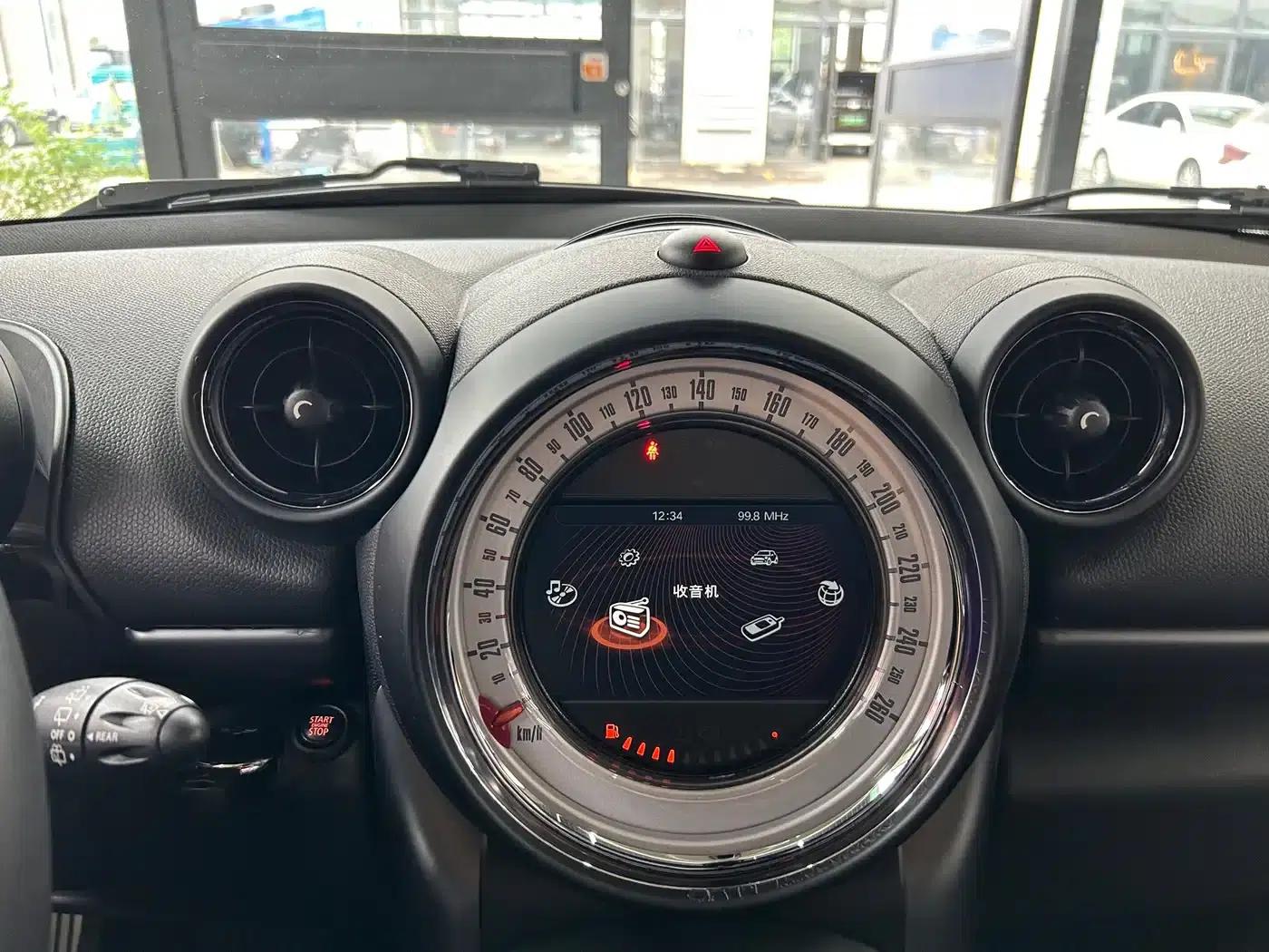 MINI COUNTRYMAN 2011 1.6T COOPER S ALL4 — миниатюра 10