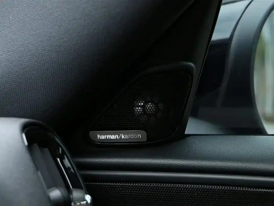 2023 MINI COUNTRYMAN Facelift 2.0T COOPER S ALL4 Connoisseur — миниатюра 13