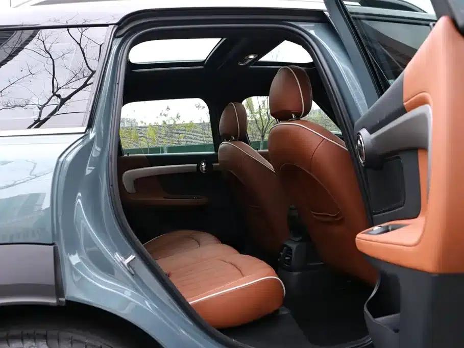 2023 MINI COUNTRYMAN Facelift 2.0T COOPER S ALL4 Connoisseur — миниатюра 15