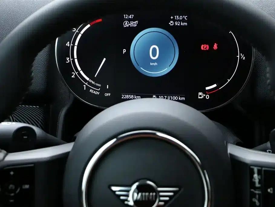 2023 MINI COUNTRYMAN Facelift 2.0T COOPER S ALL4 Connoisseur — миниатюра 24