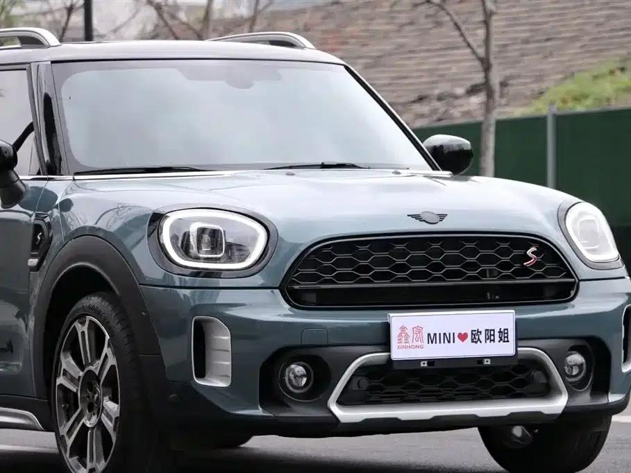 2023 MINI COUNTRYMAN Facelift 2.0T COOPER S ALL4 Connoisseur — миниатюра 7
