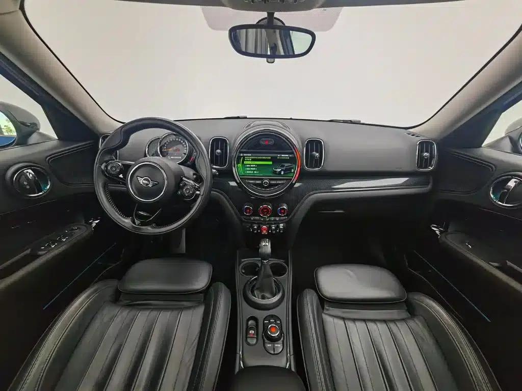 2017 MINI COUNTRYMAN 2.0T COOPER S ALL4 — миниатюра 5