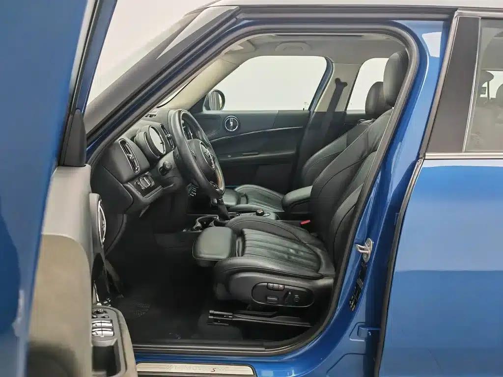 2017 MINI COUNTRYMAN 2.0T COOPER S ALL4 — миниатюра 10