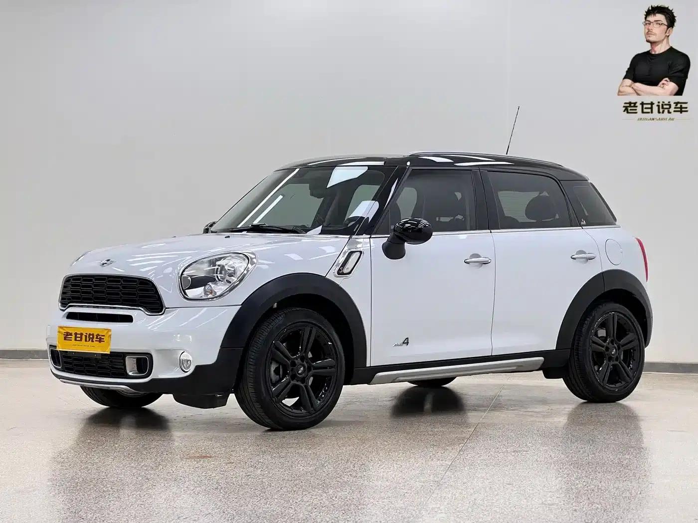 MINI COUNTRYMAN 2014 1.6T COOPER S ALL4 — миниатюра 1