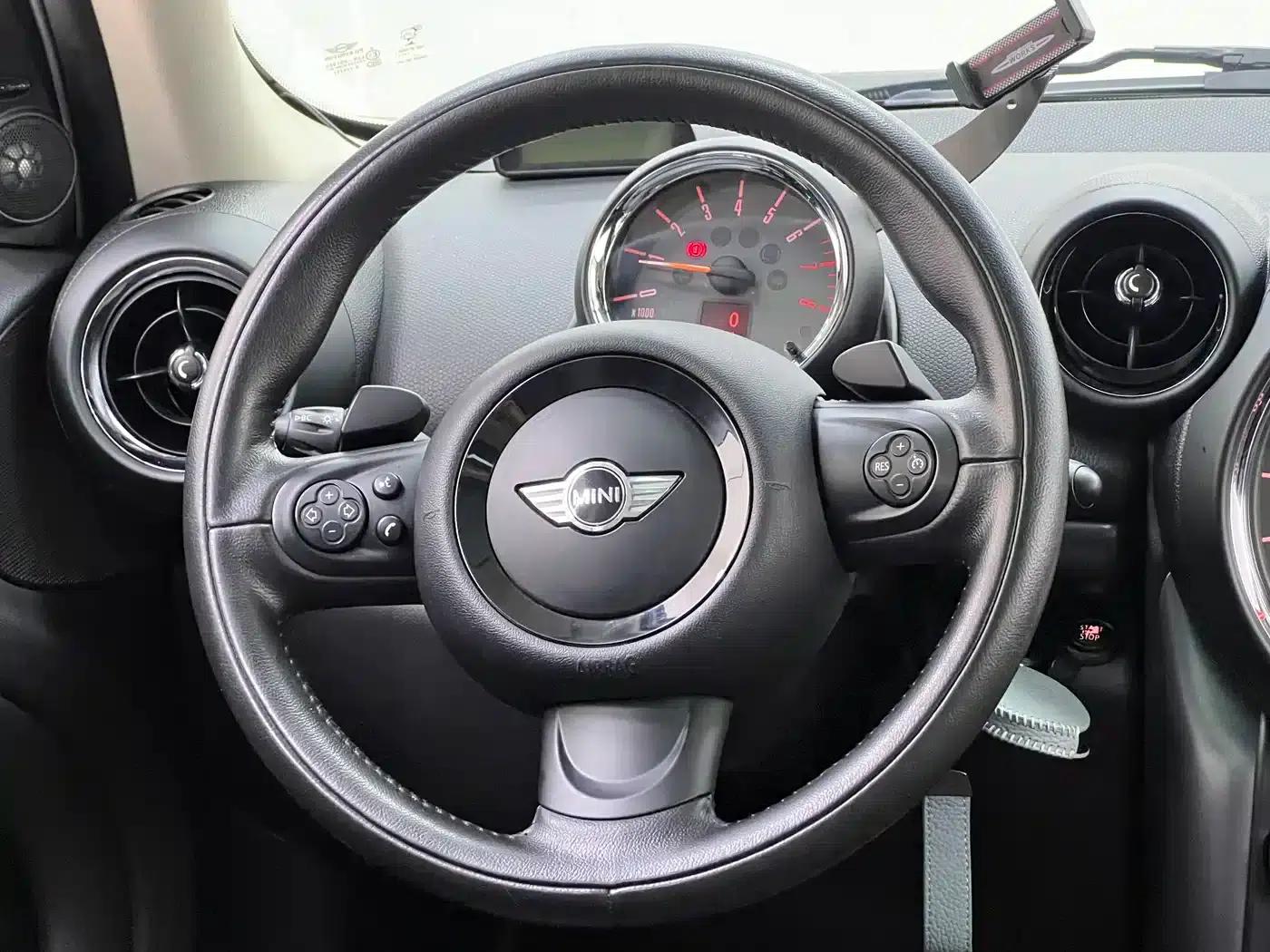 MINI COUNTRYMAN 2014 1.6T COOPER S ALL4 — миниатюра 26