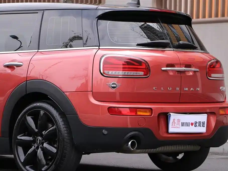 2022 MINI CLUBMAN 1.5T COOPER Connoisseur — миниатюра 12