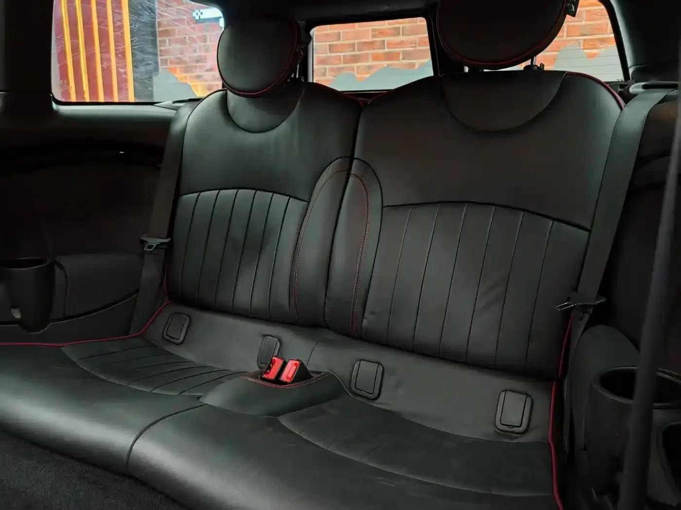 2011 MINI CLUBMAN 1.6T COOPER S Hampton — миниатюра 24