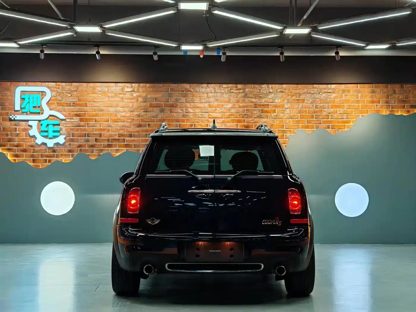 2011 MINI CLUBMAN 1.6T COOPER S Hampton — миниатюра 30