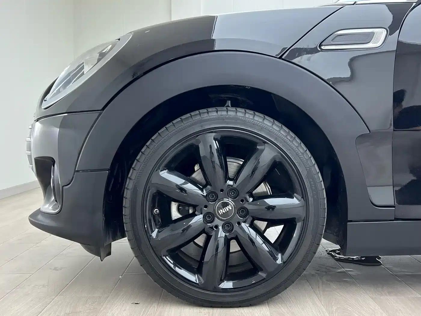 2019 MINI CLUBMAN 1.5T COOPER — миниатюра 7