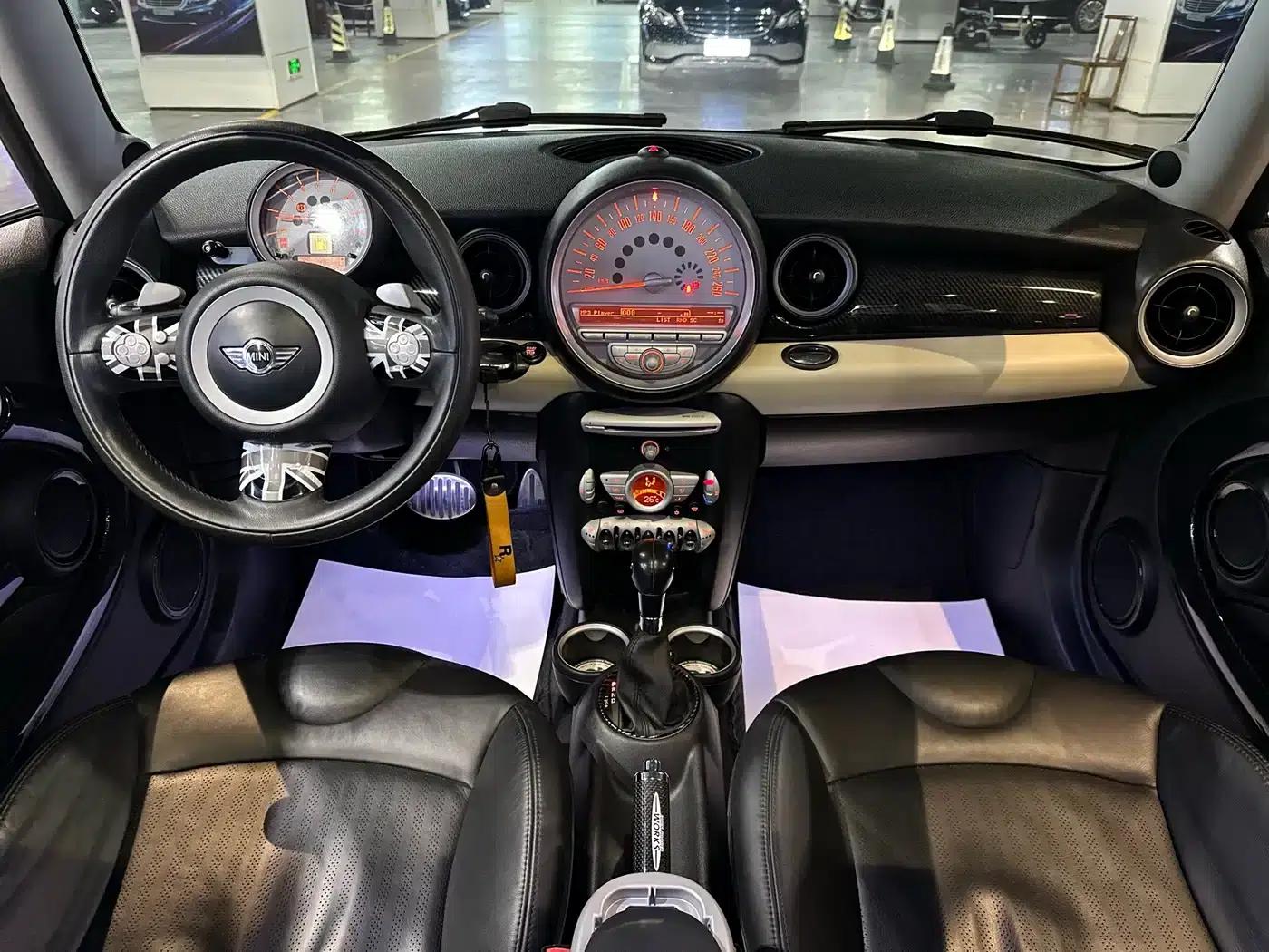 2008 MINI CLUBMAN 1.6T COOPER S — миниатюра 11