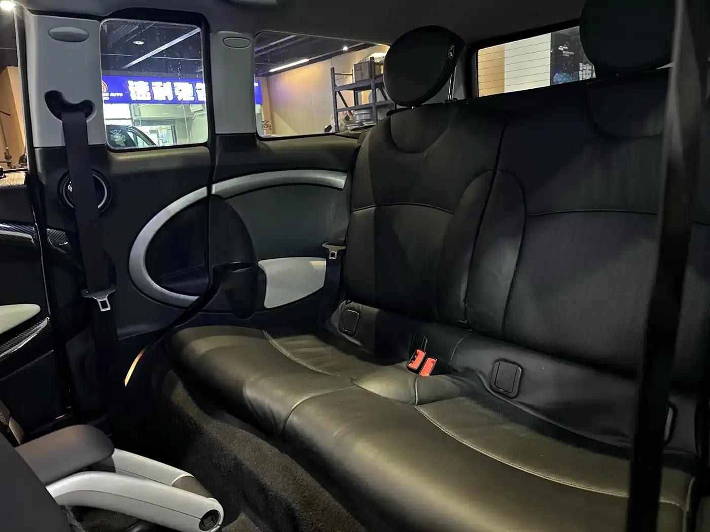 2008 MINI CLUBMAN 1.6T COOPER S — миниатюра 8