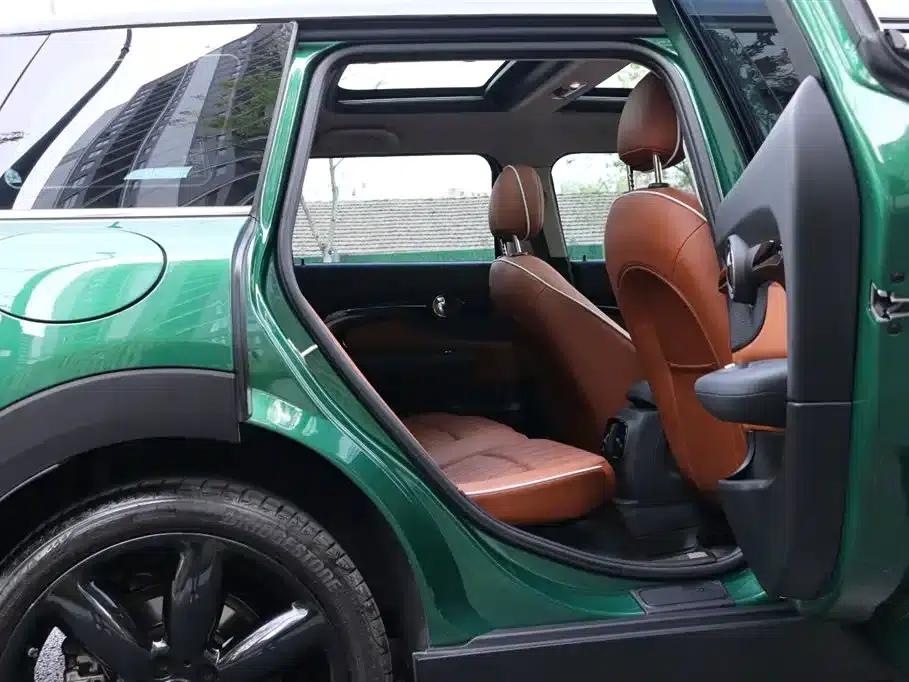2022 MINI CLUBMAN Facelift 1.5T COOPER Connoisseur — миниатюра 12