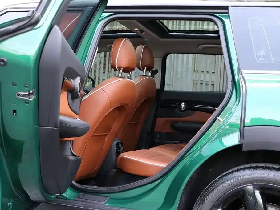 2022 MINI CLUBMAN Facelift 1.5T COOPER Connoisseur — миниатюра 16