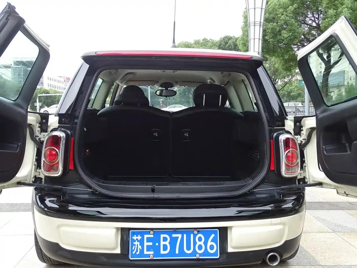 MINI CLUBMAN 2013 1.6L COOPER Bond Street — миниатюра 30