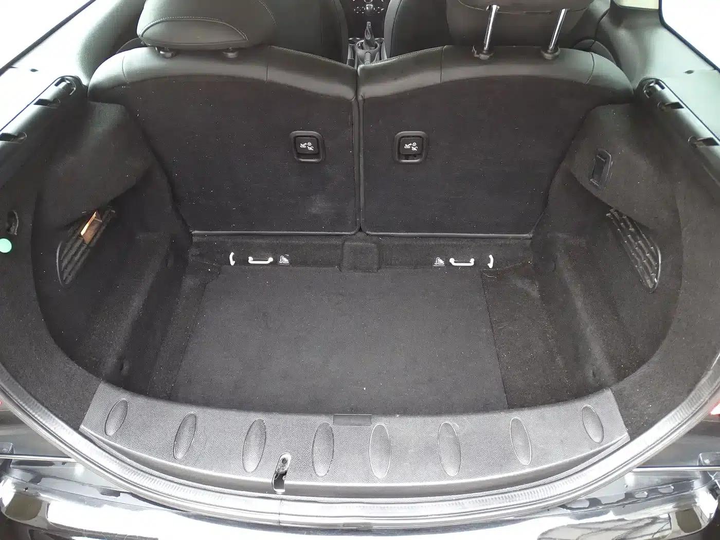 MINI CLUBMAN 2013 1.6L COOPER Bond Street — миниатюра 33