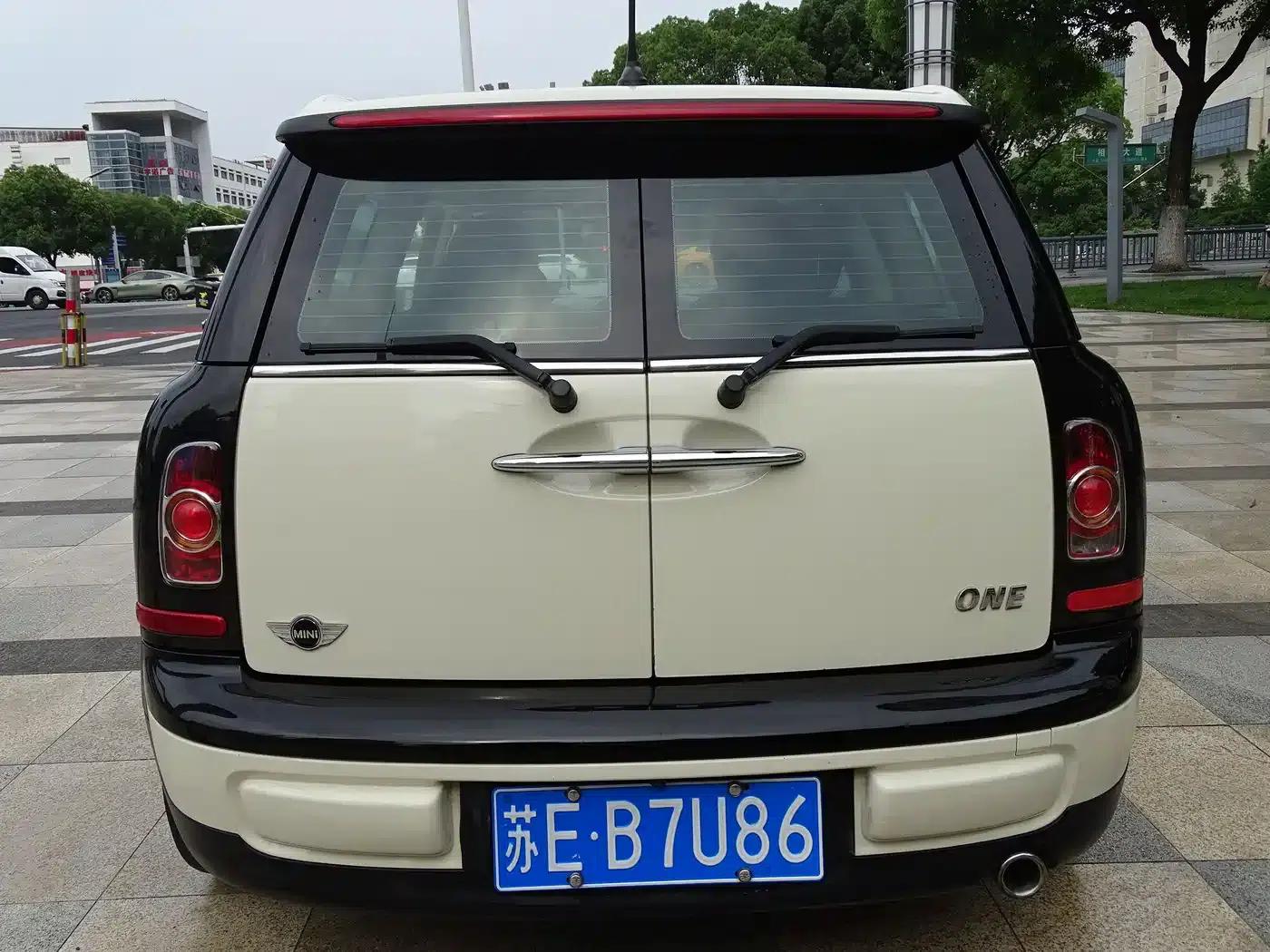 MINI CLUBMAN 2013 1.6L COOPER Bond Street — миниатюра 6