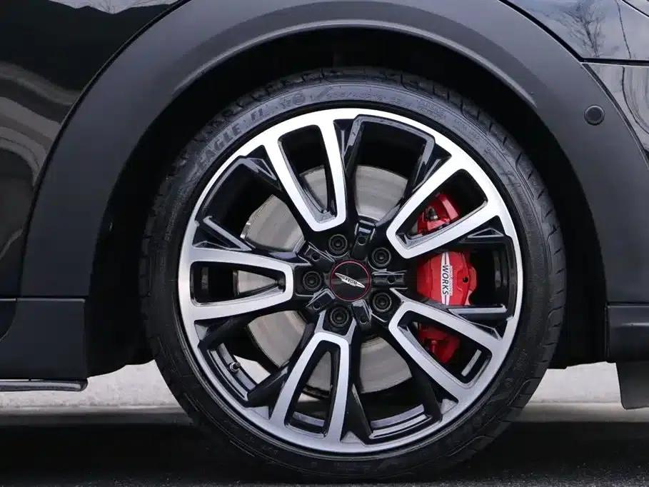 MINI JCW 2023 2.0T JOHN COOPER WORKS ALL-IN — миниатюра 16