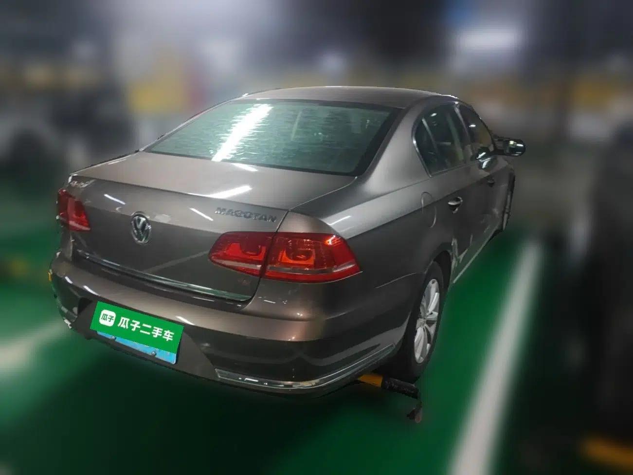 Volkswagen Magotan 2015 Facelift 1.8TSI Luxury Model — миниатюра 6