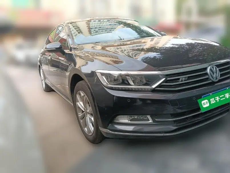 Volkswagen Magotan 2017 380TSI DSG Luxury Model — миниатюра 3