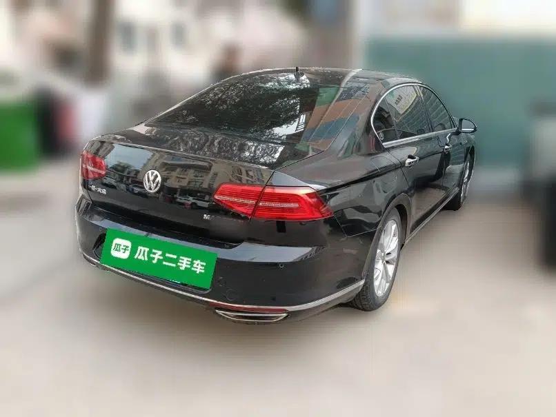 Volkswagen Magotan 2017 380TSI DSG Luxury Model — миниатюра 6