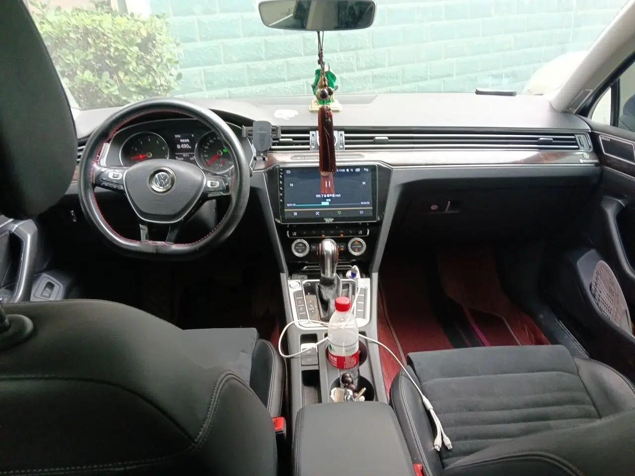 Volkswagen Magotan 2017 380TSI DSG Luxury Model — миниатюра 9