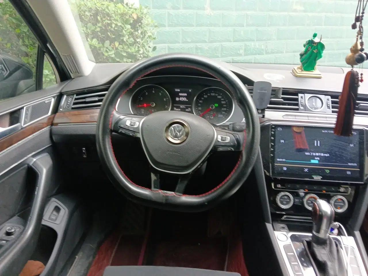 Volkswagen Magotan 2017 380TSI DSG Luxury Model — миниатюра 10