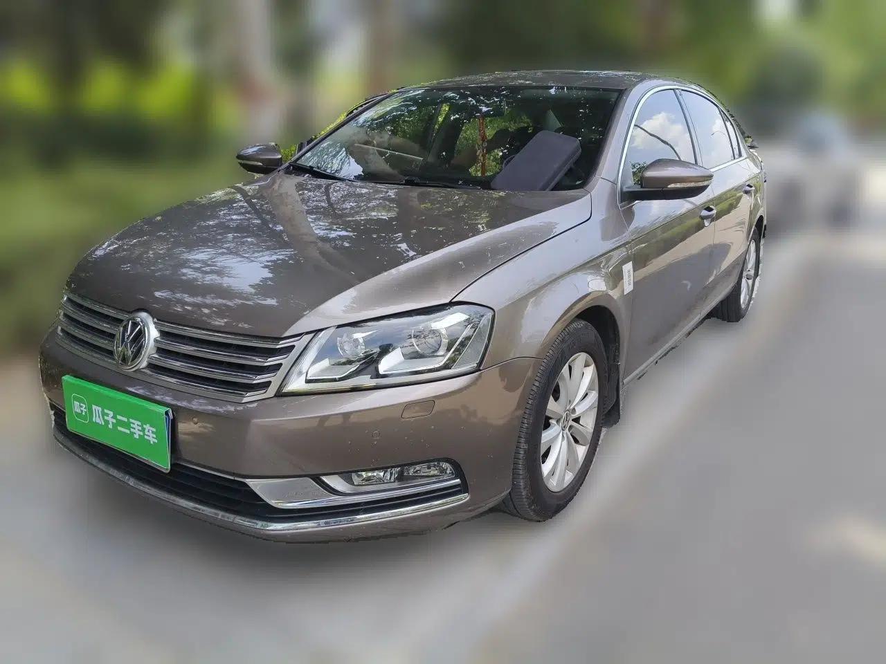 Volkswagen Magotan 2012 Revised Version 2.0 TSI Luxury Edition — миниатюра 1