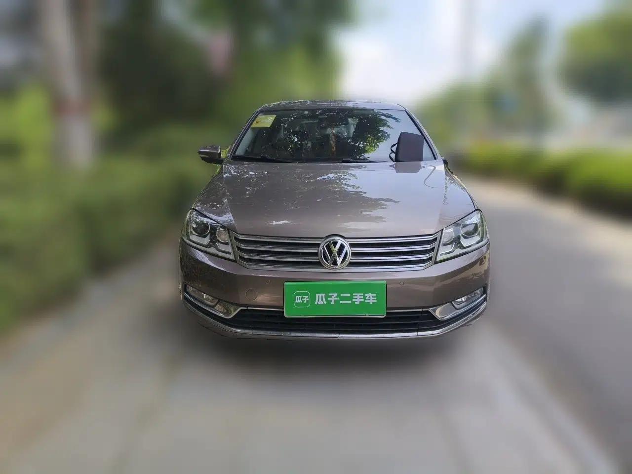 Volkswagen Magotan 2012 Revised Version 2.0 TSI Luxury Edition — миниатюра 2