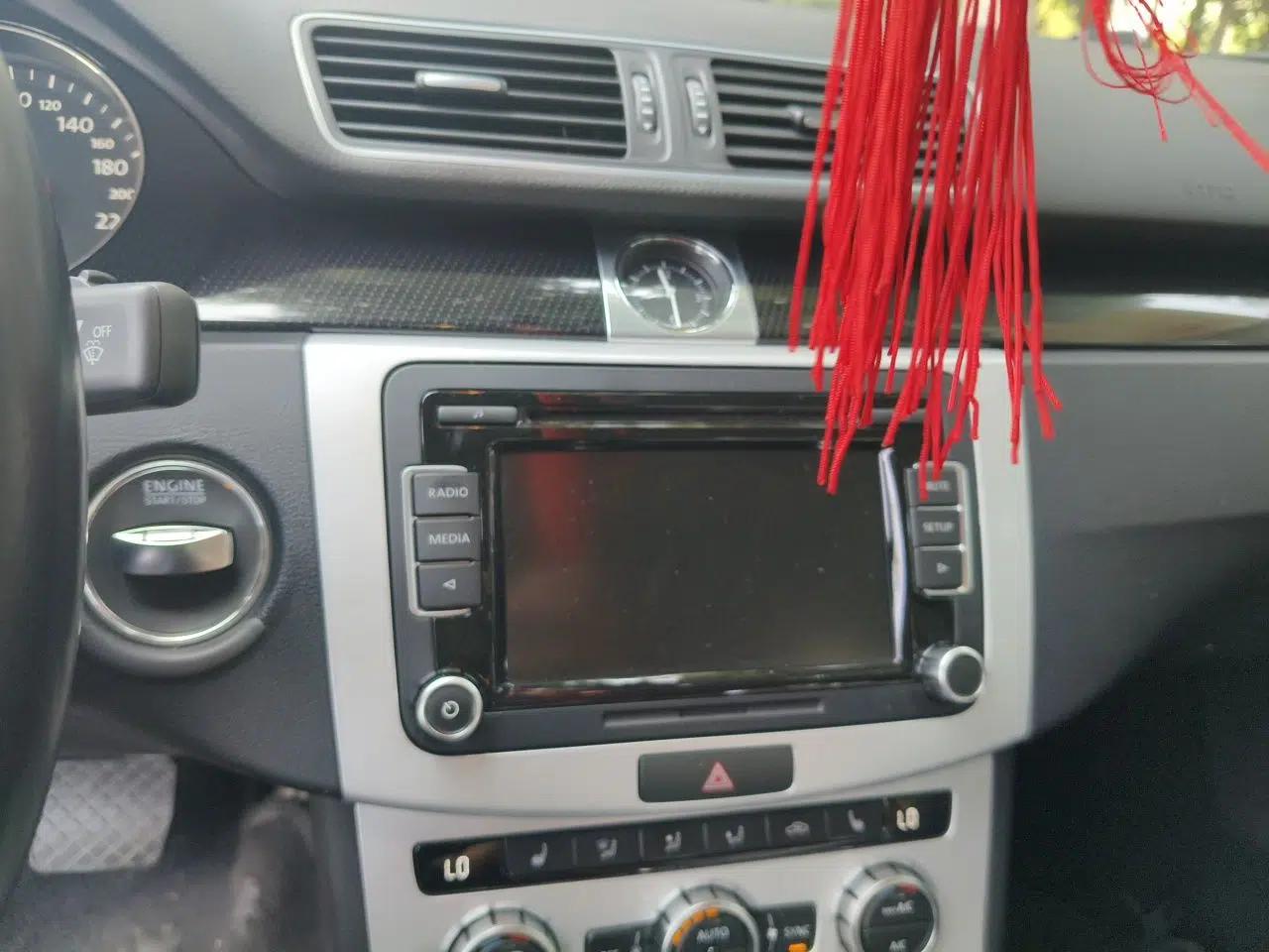 Volkswagen Magotan 2012 Revised Version 2.0 TSI Luxury Edition — миниатюра 13
