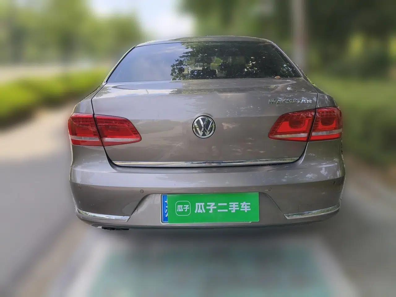 Volkswagen Magotan 2012 Revised Version 2.0 TSI Luxury Edition — миниатюра 5