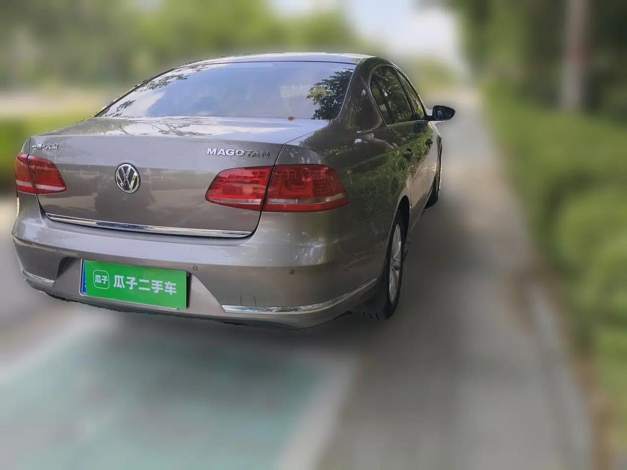 Volkswagen Magotan 2012 Revised Version 2.0 TSI Luxury Edition — миниатюра 6