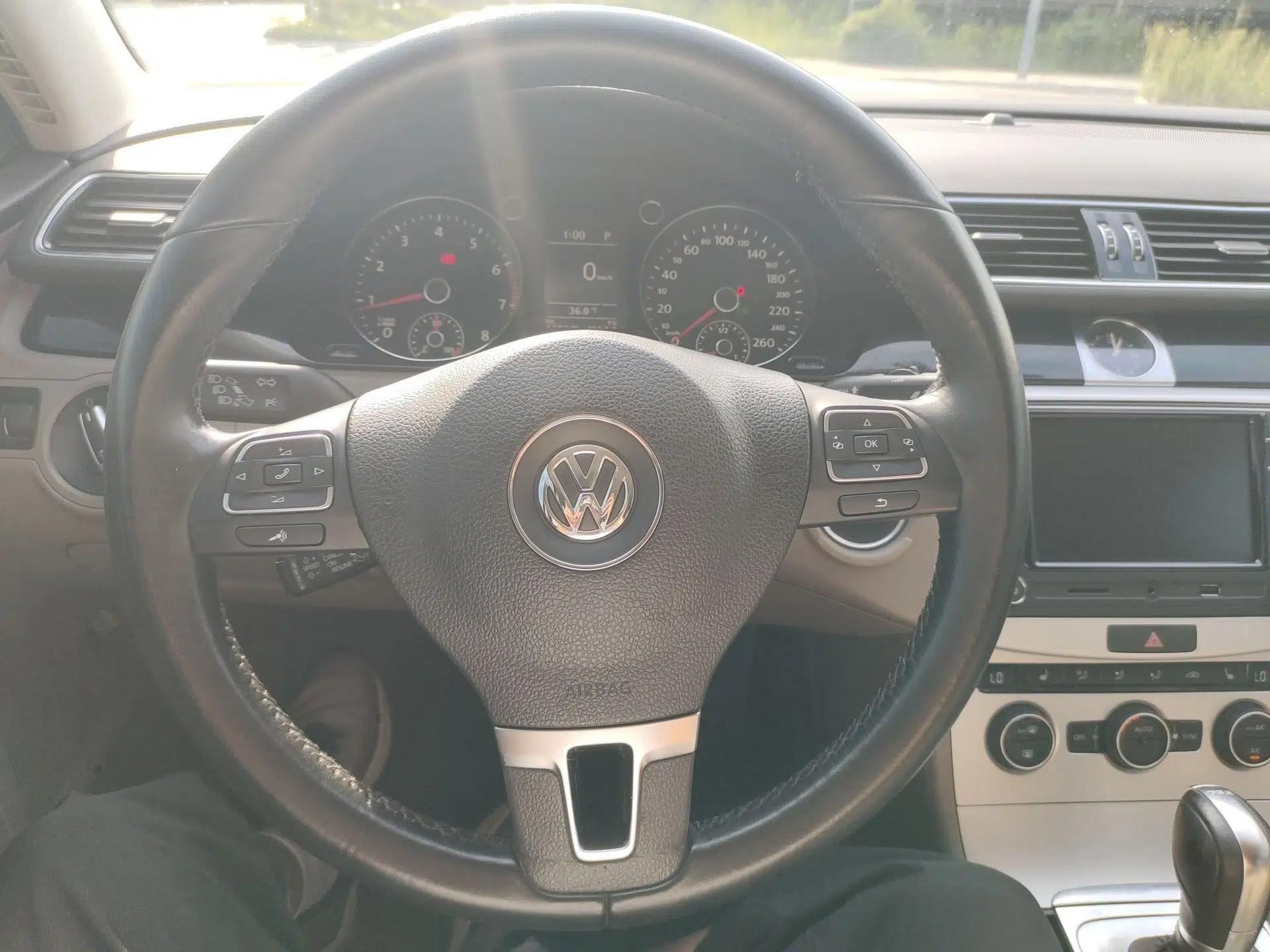 Volkswagen Magotan 2015 1.8TSI Luxury Model — миниатюра 7