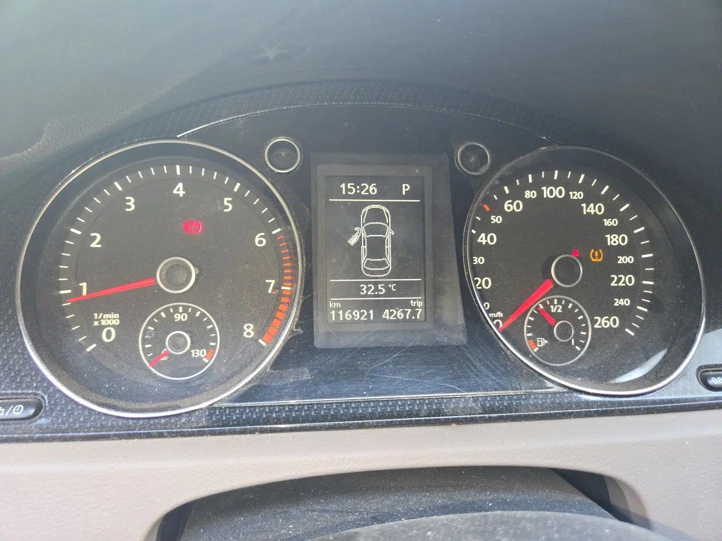 Volkswagen Magotan 2015 1.8TSI Luxury Model — миниатюра 11