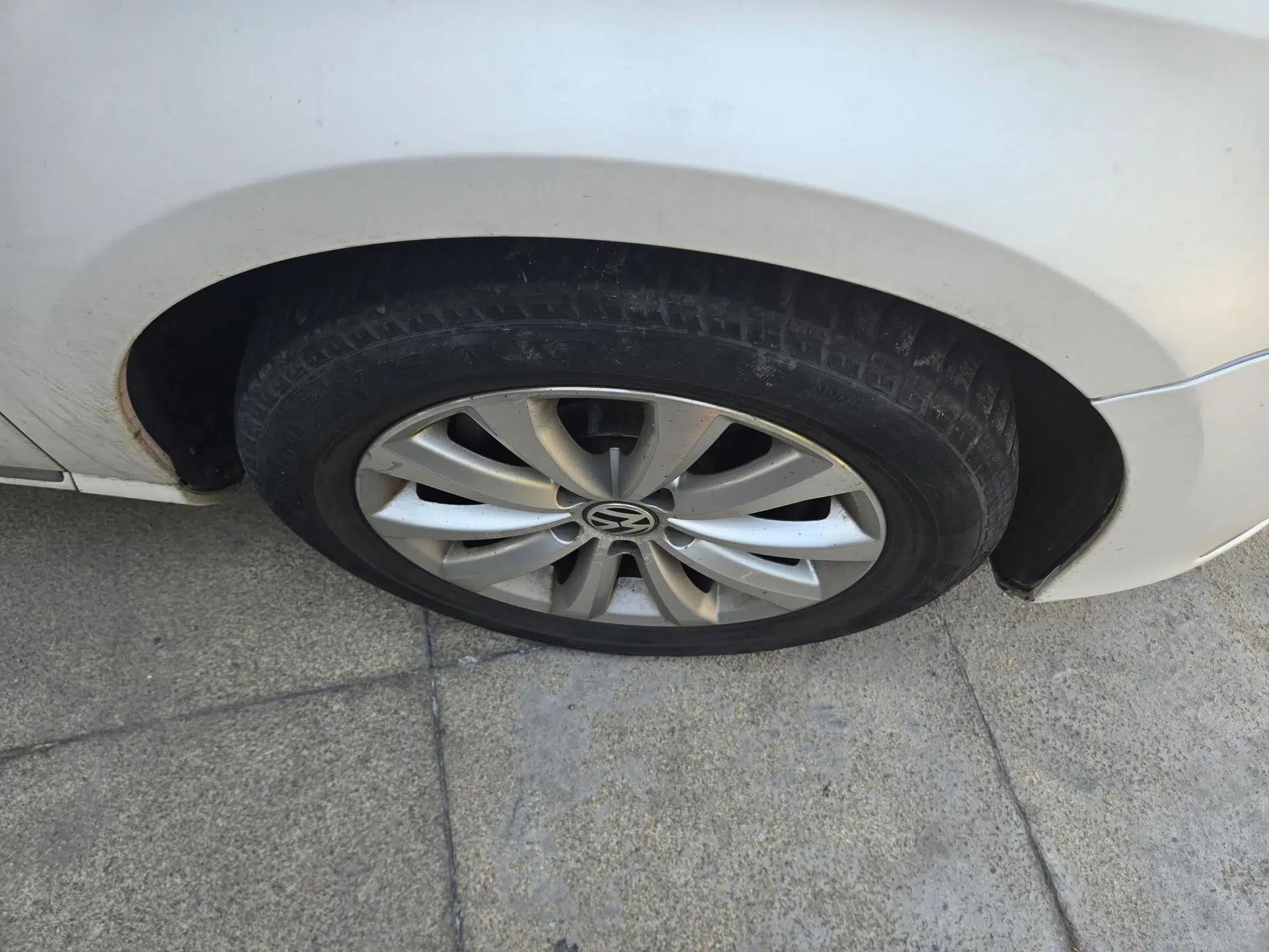 Volkswagen Magotan 2015 1.8TSI Luxury Model — миниатюра 8