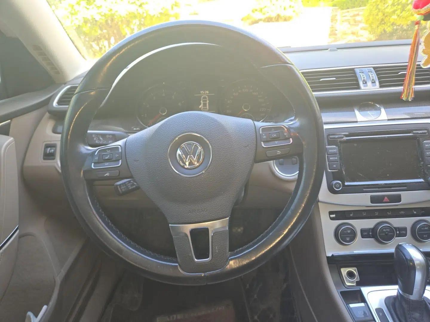 Volkswagen Magotan 2015 1.8TSI Luxury Model — миниатюра 10