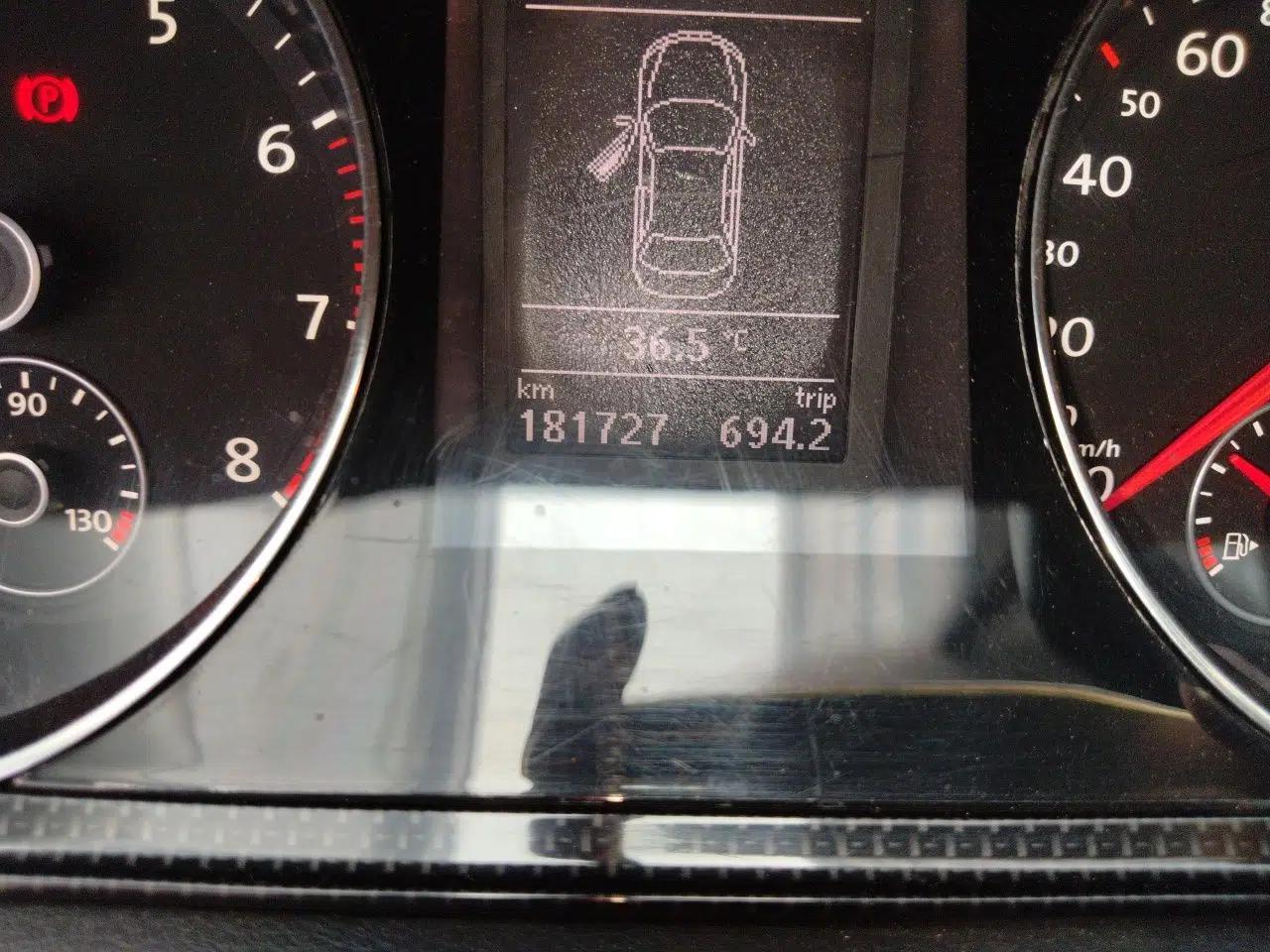 Volkswagen Magotan 2012 1.8TSI Luxury Model — миниатюра 12