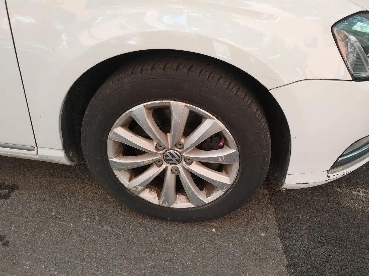 Volkswagen Magotan 2015 1.8TSI Luxury Model — миниатюра 12