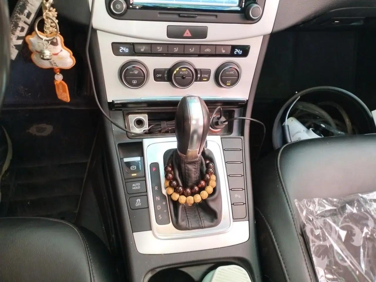 Volkswagen Magotan 2015 1.8TSI Luxury Model — миниатюра 18