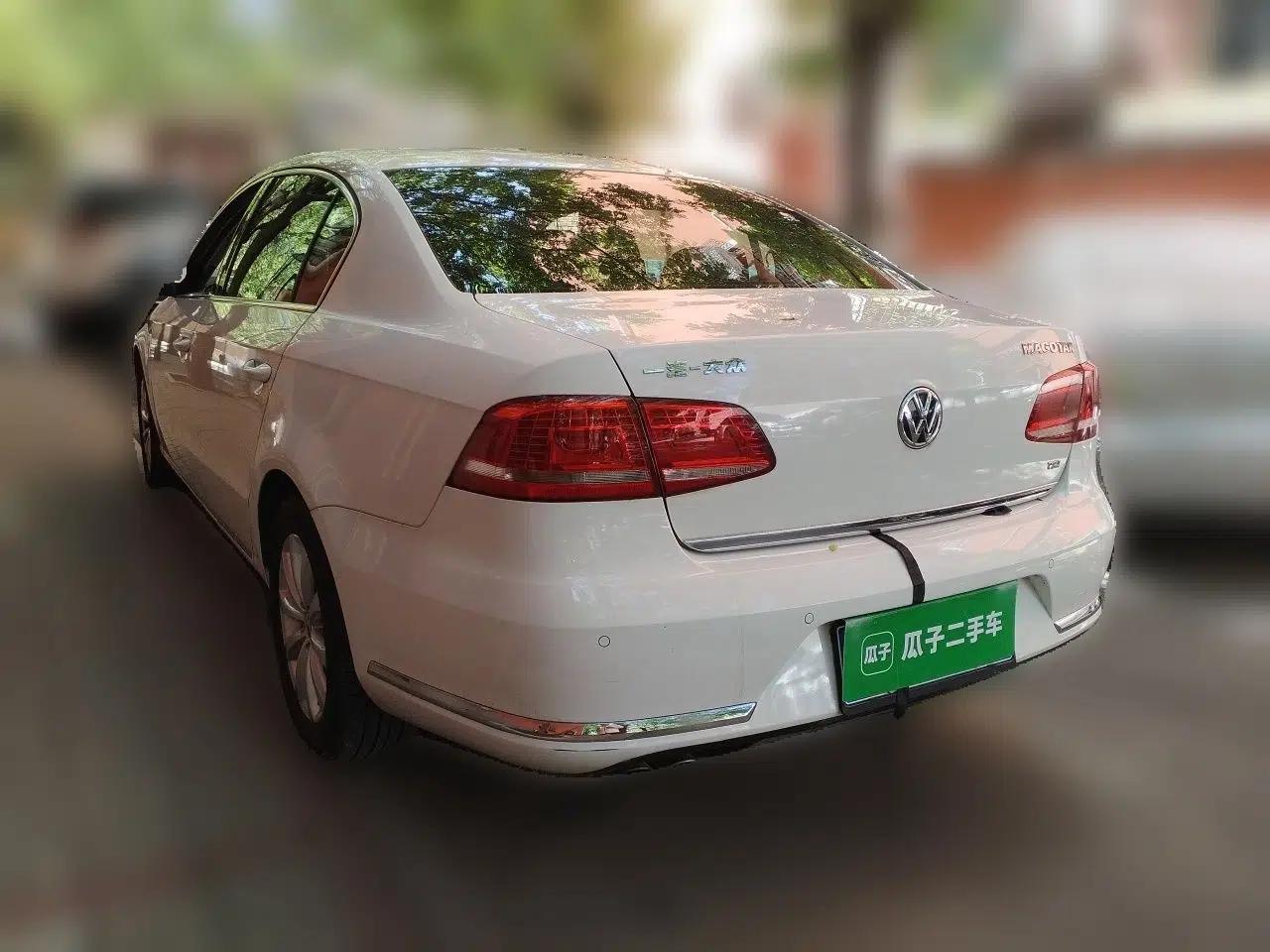 Volkswagen Magotan 2015 1.8TSI Luxury Model — миниатюра 10