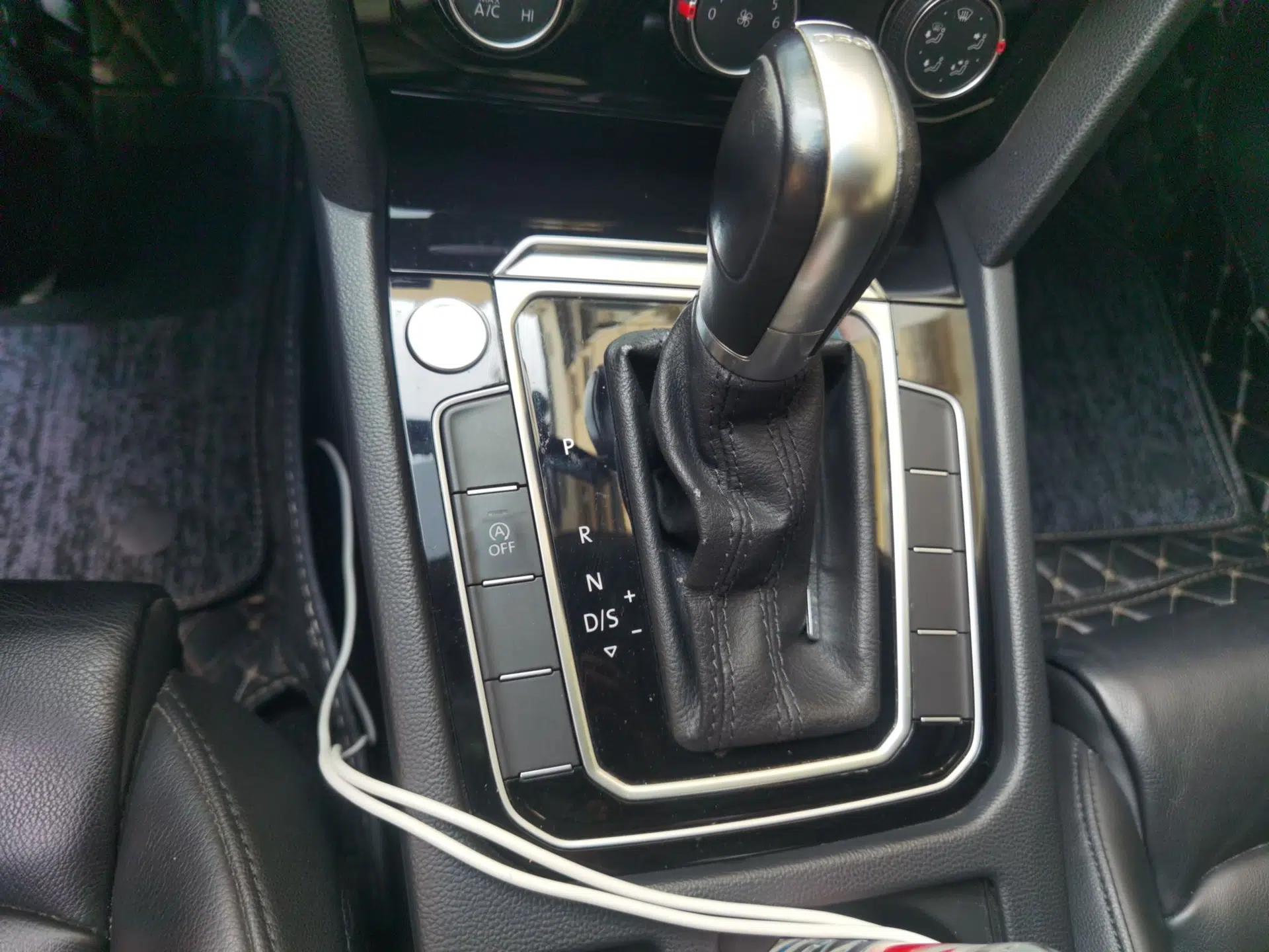 Volkswagen Magotan 2019 330TSI DSG Leading Model China VI Standard — миниатюра 14