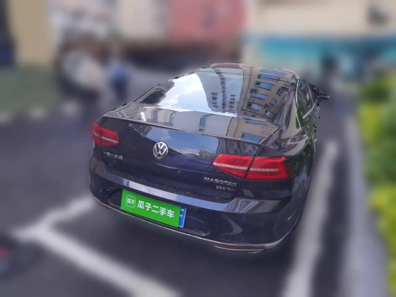 Volkswagen Magotan 2019 330TSI DSG Leading Model China VI Standard — миниатюра 6