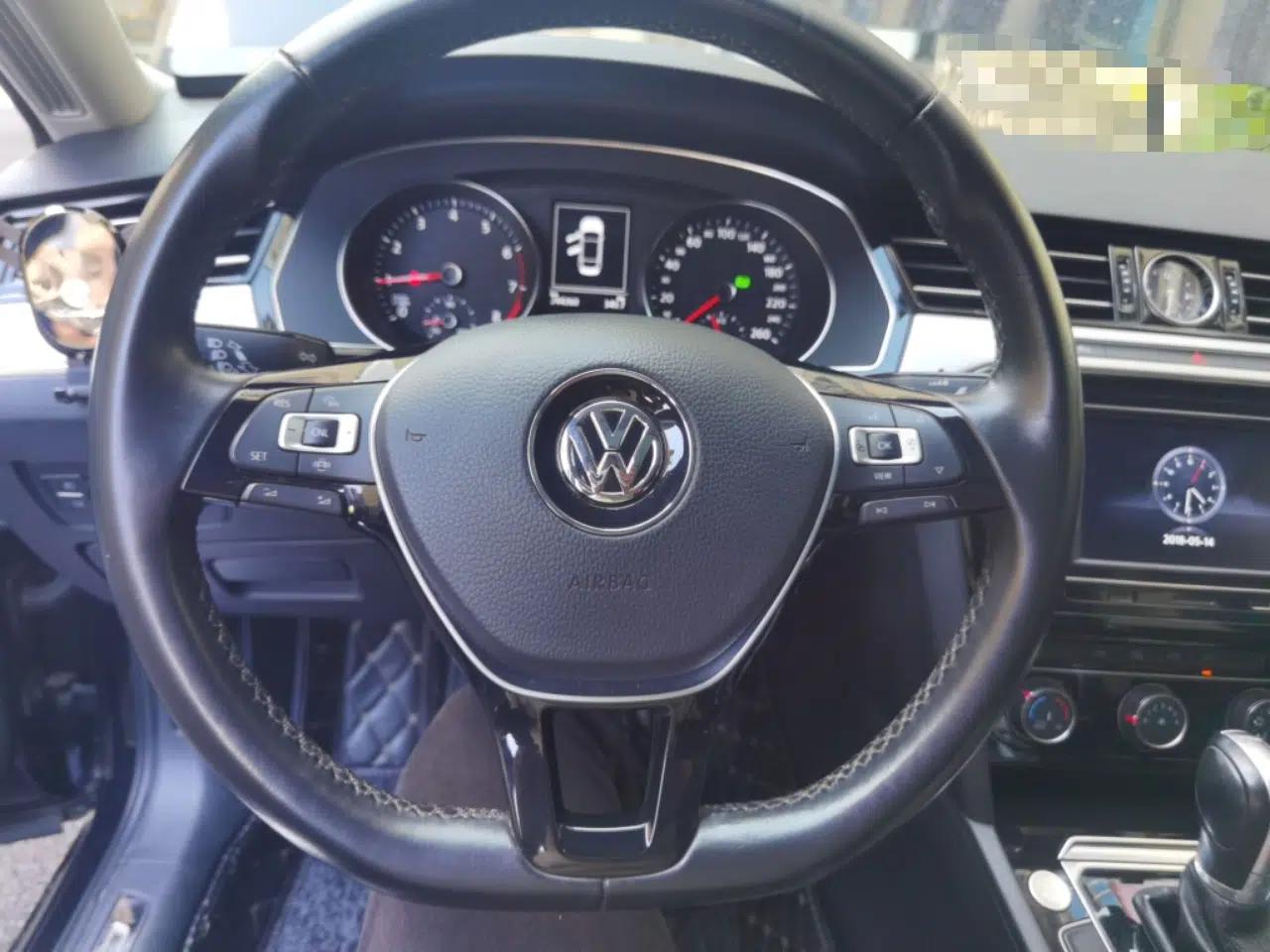 Volkswagen Magotan 2019 330TSI DSG Leading Model China VI Standard — миниатюра 10