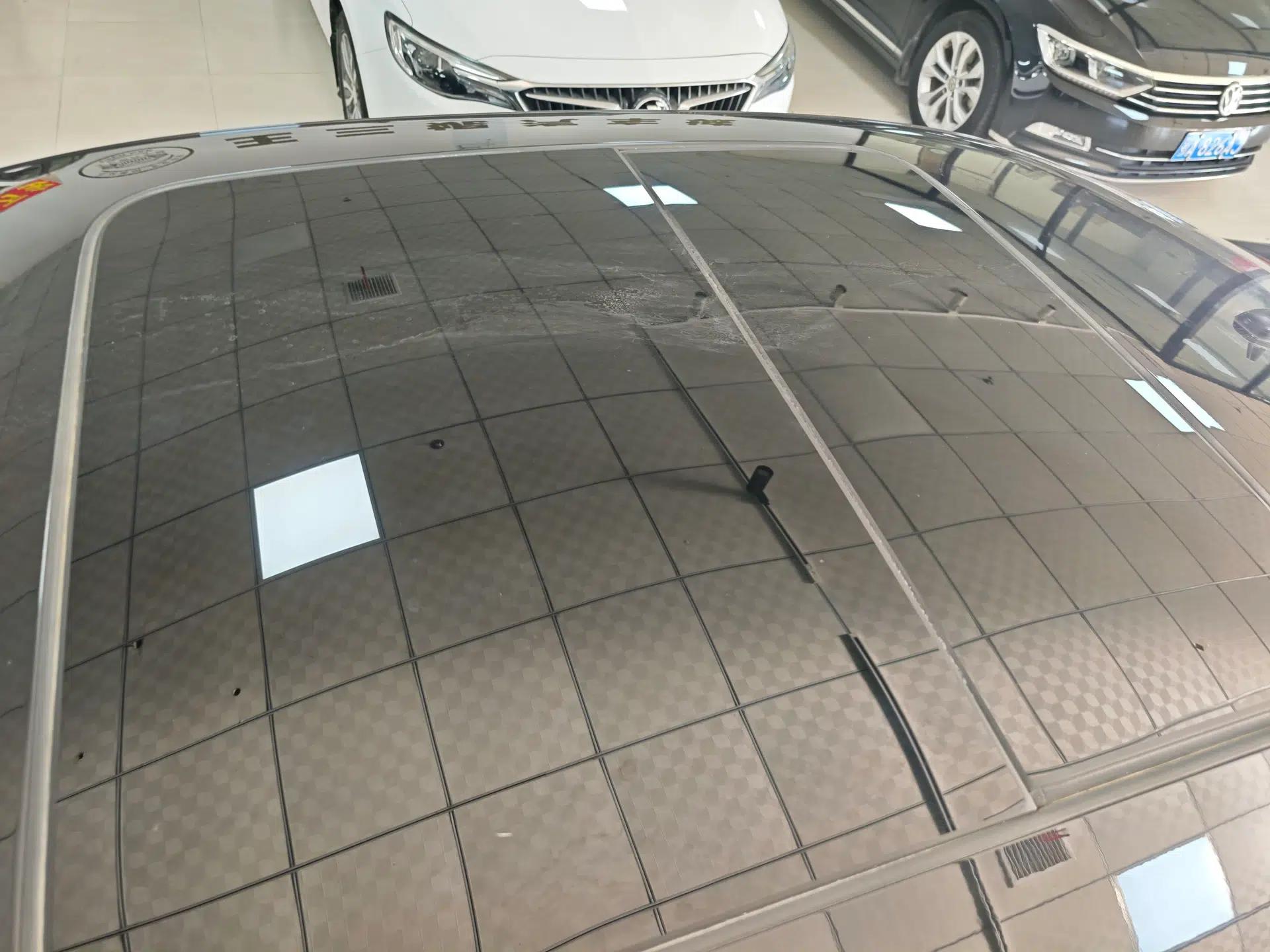 Volkswagen Magotan 2018 330TSI DSG Luxury Model — миниатюра 7